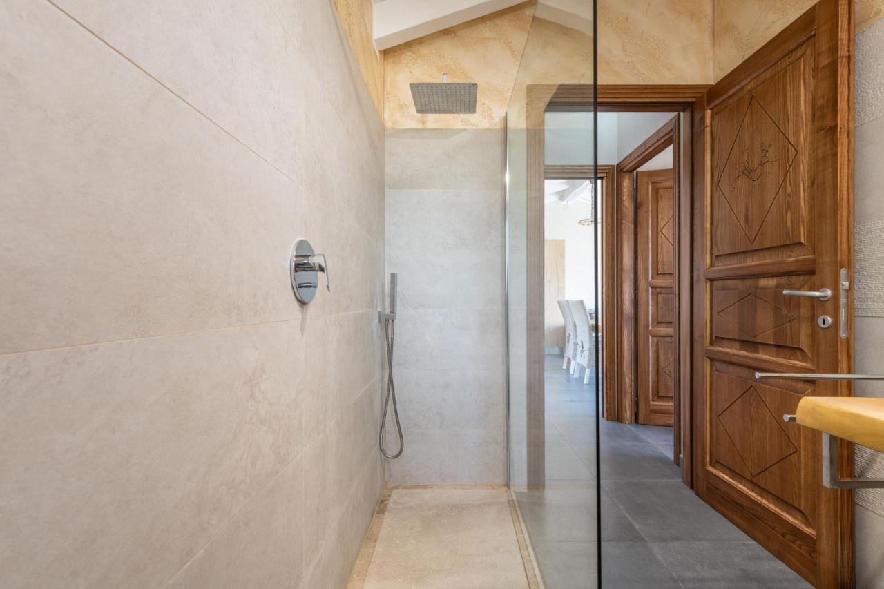 Villa Sa Rocca Junior & Suite Chia Zewnętrze zdjęcie